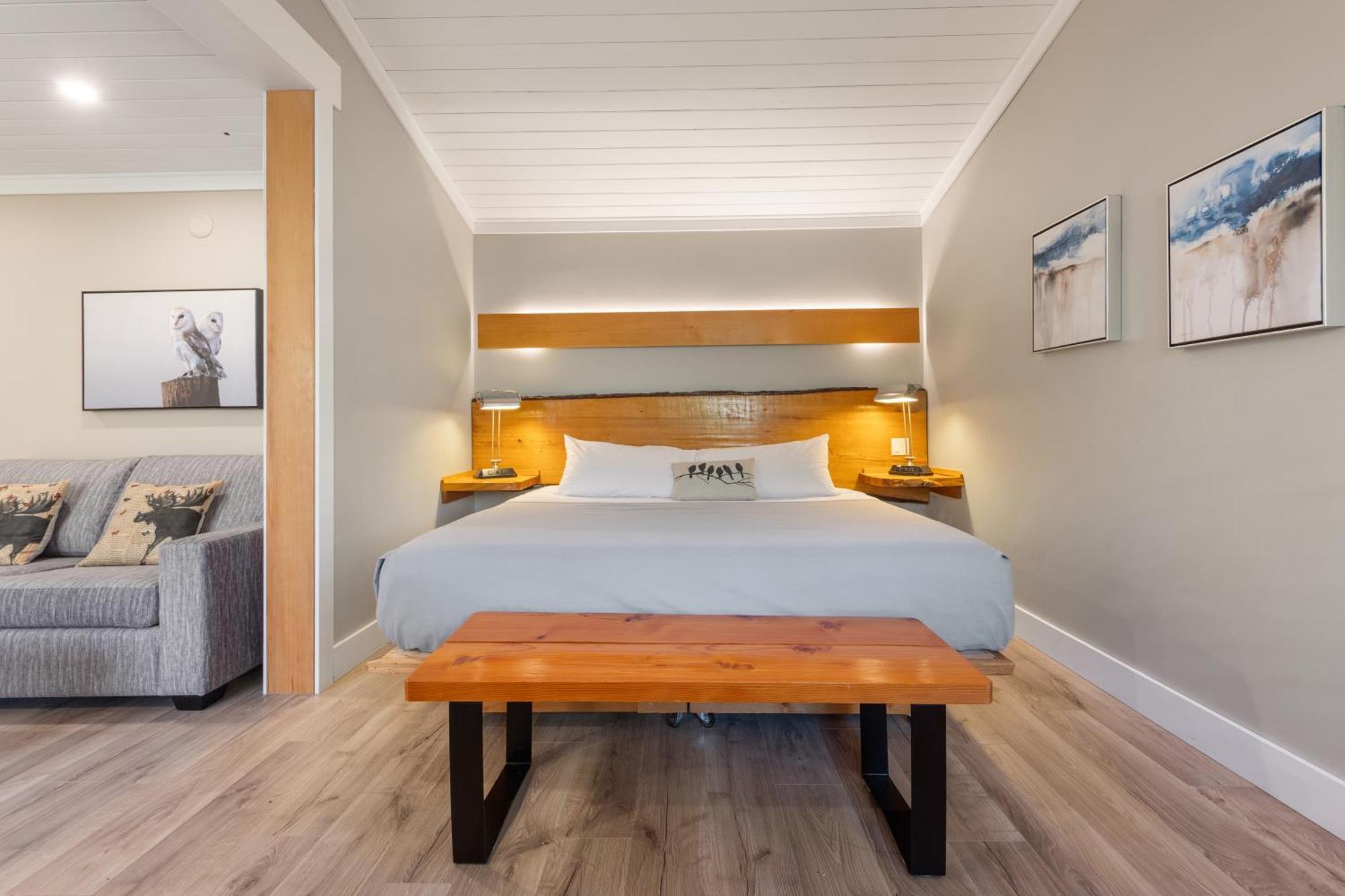 Egmont West Coast Wilderness Lodge מראה חיצוני תמונה